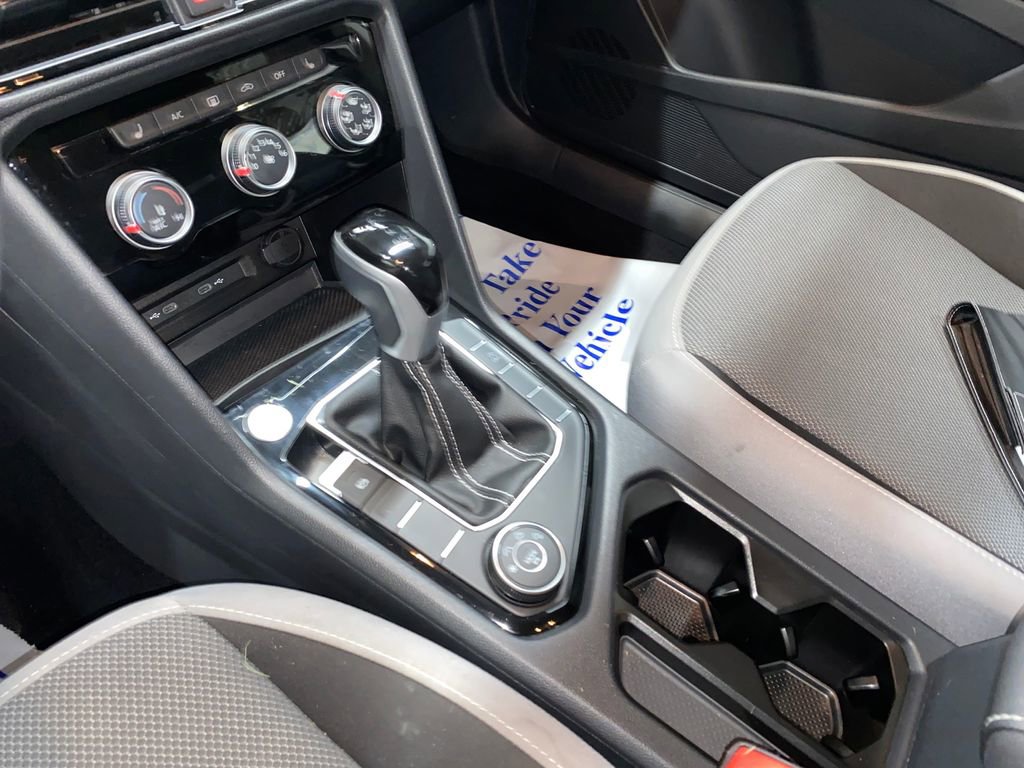 Used 2024 Volkswagen Taos S image 13