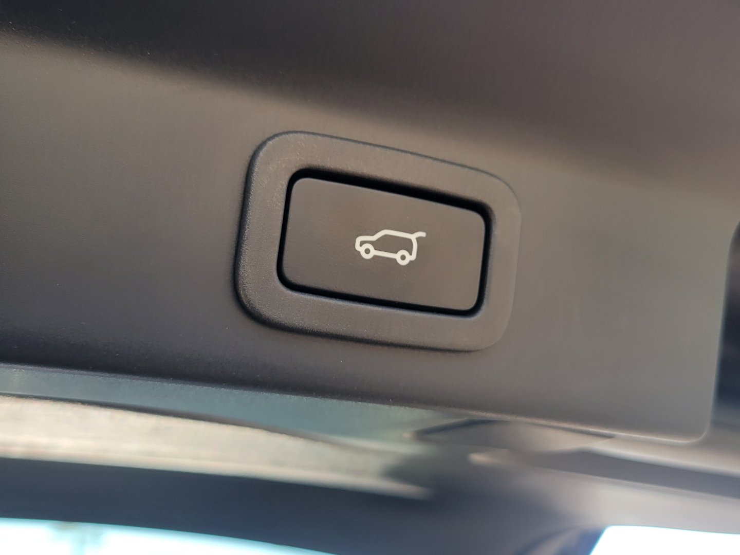Used 2019 Jaguar F-PACE R-Sport AWD/4WD image 9