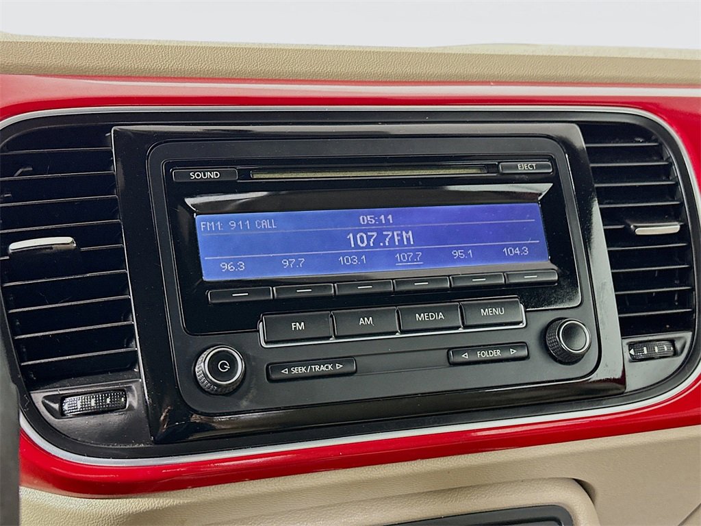 Used 2015 Volkswagen Beetle 1.8T image 13