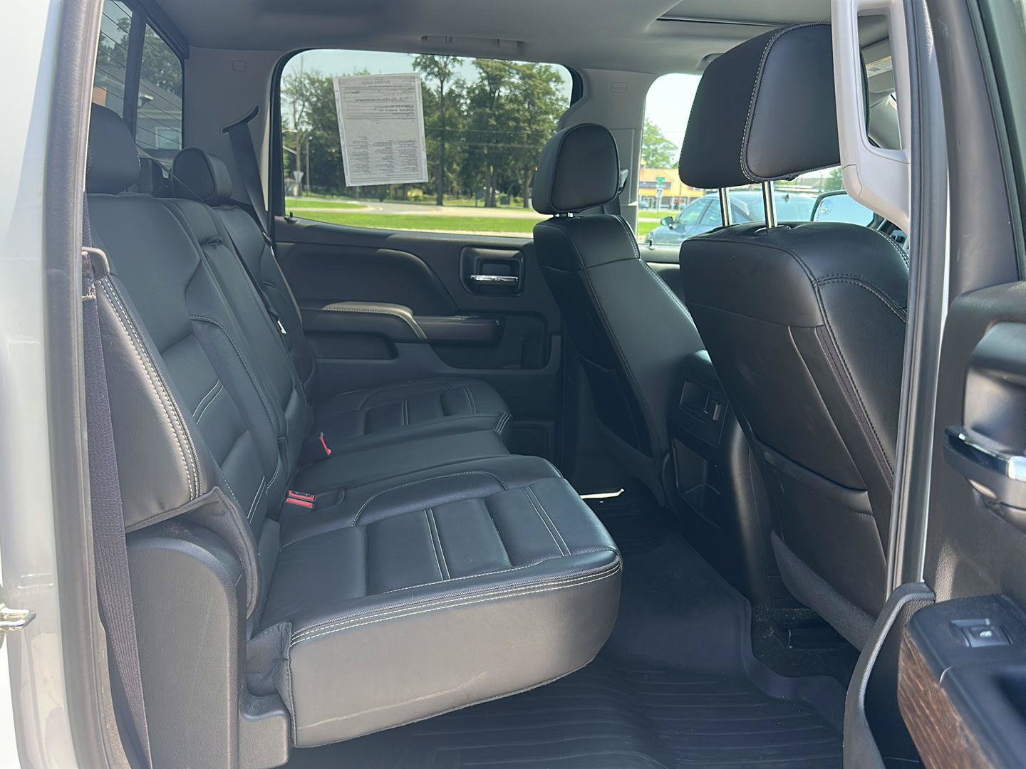 Used 2017 GMC Sierra 1500 Denali w/ Denali Ultimate Package AWD/4WD image 12