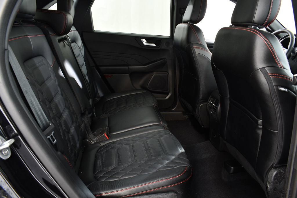 Used 2023 Ford Escape ST-Line Elite w/ Premium Technology Package image 19