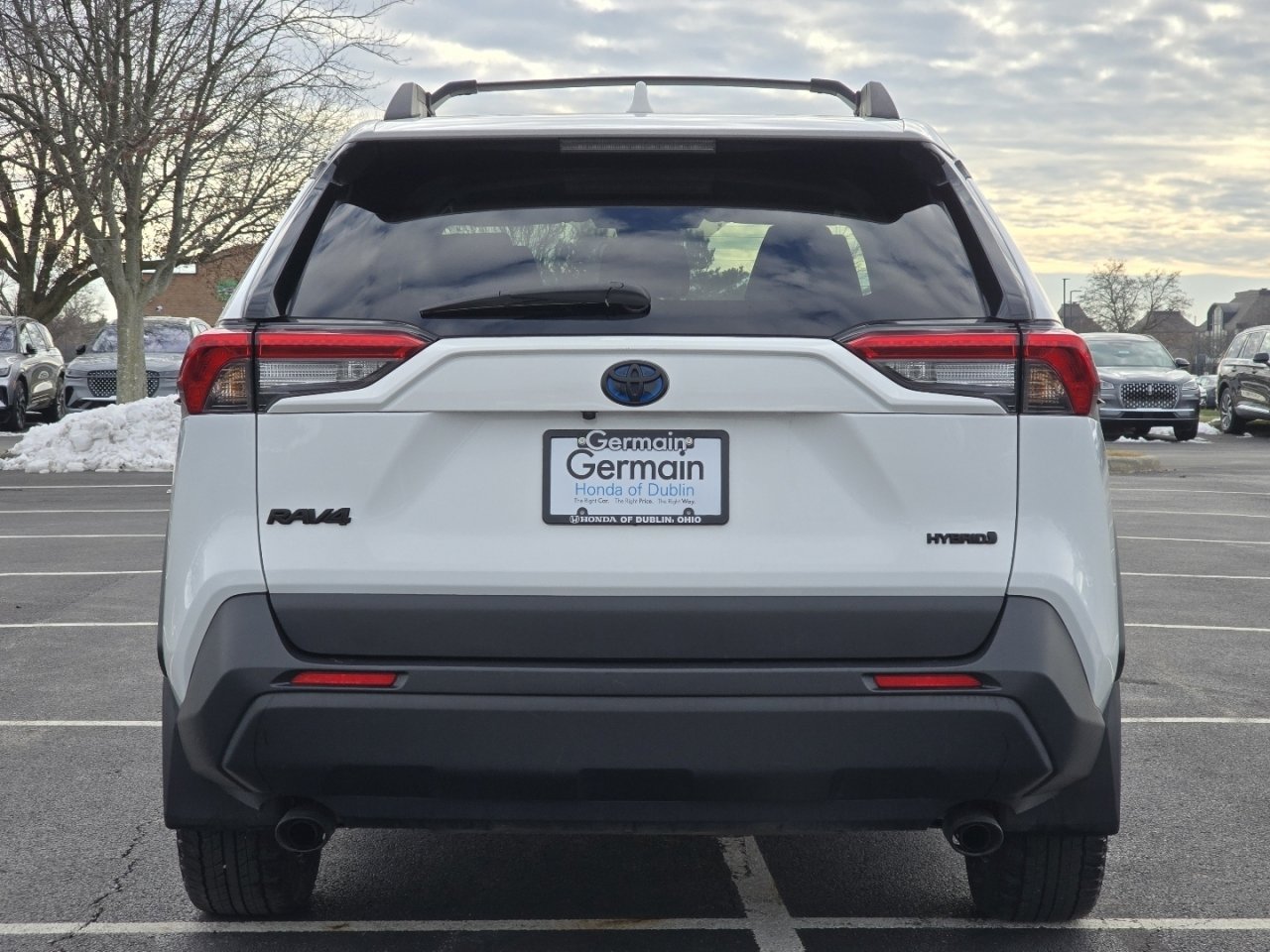 Used 2023 Toyota RAV4 AWD Hybrid image 15