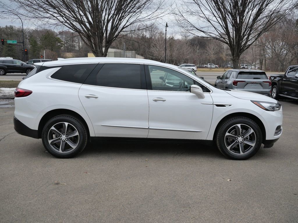 Used 2021 Buick Enclave Essence w/ Sun And Navigation Package image 14