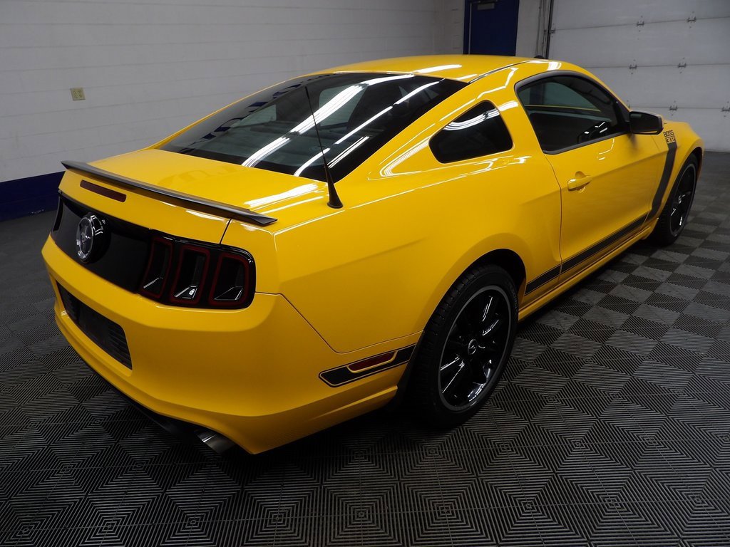 Used 2013 Ford Mustang Boss 302 w/ Boss 302 Accessory Pkg image 4