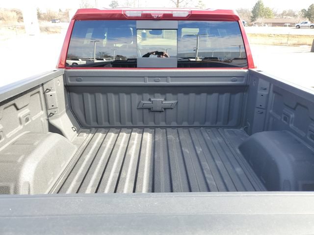 Used 2025 Chevrolet Silverado 1500 High Country AWD/4WD image 31