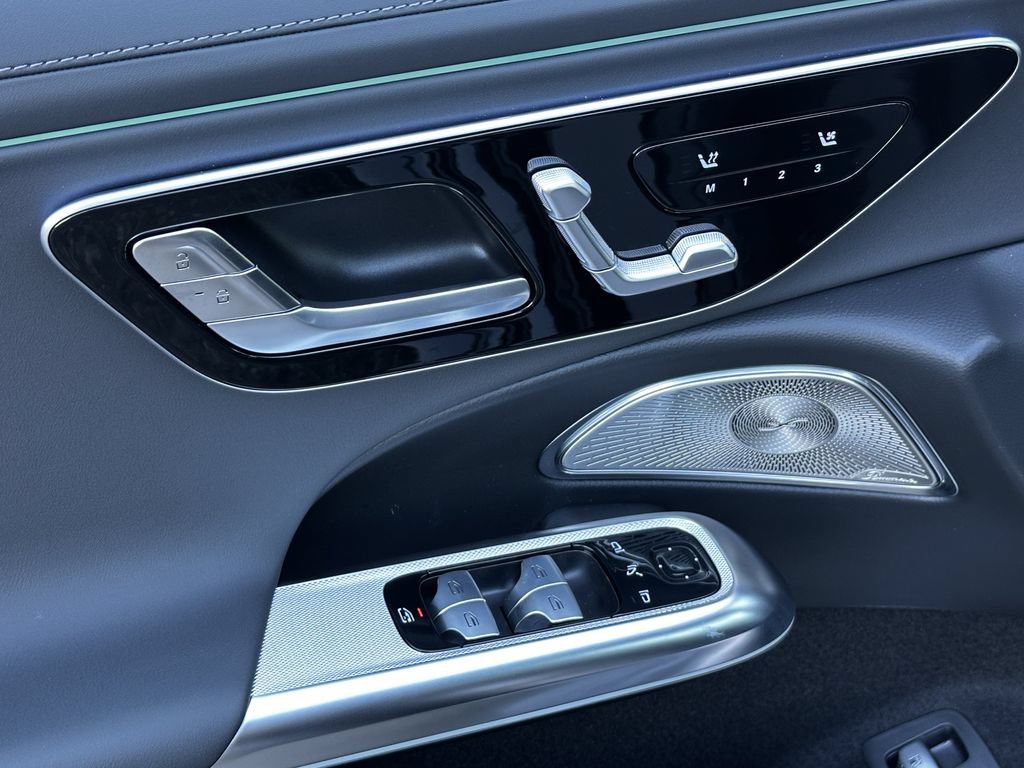 New 2026 Mercedes-Benz E 53 AMG e 4MATIC Wagon image 11