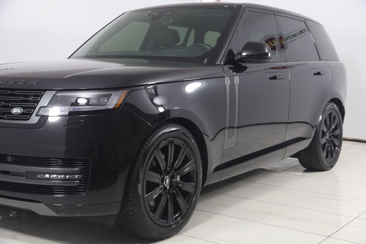 Used 2025 Land Rover Range Rover SE AWD/4WD image 61