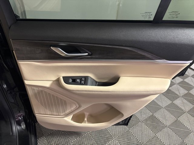 Used 2023 Jeep Grand Cherokee Limited image 30