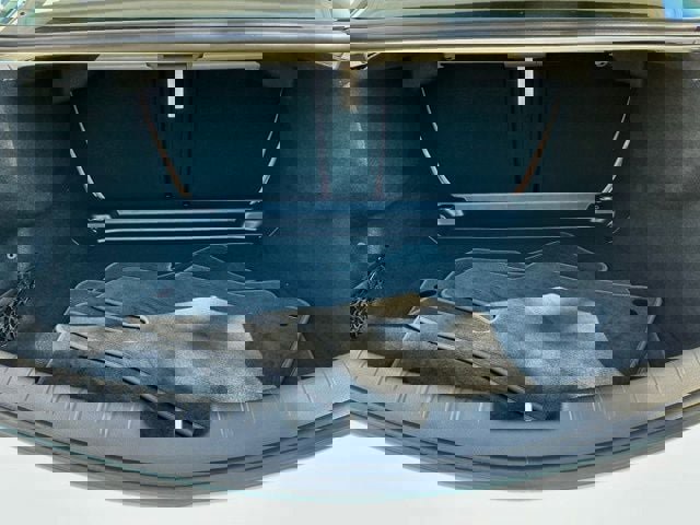 Used 2024 Mercedes-Benz CLE 300 4MATIC Coupe image 12