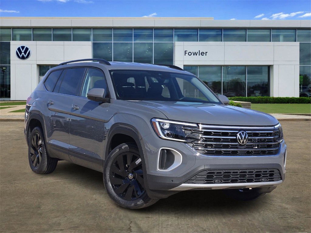 New 2026 Volkswagen Atlas SE