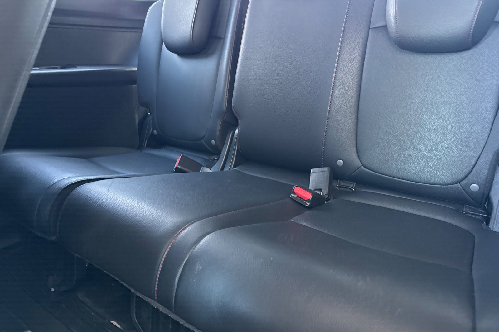 Used 2025 Honda Odyssey Sport-L image 32