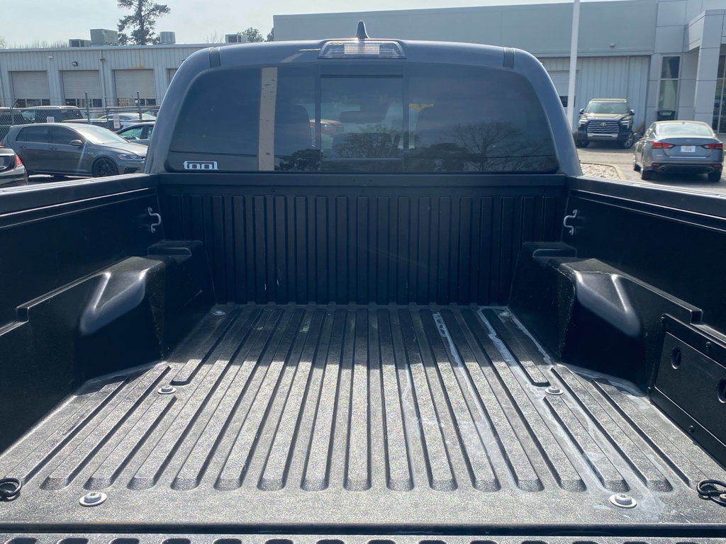Used 2023 Toyota Tacoma SR5 image 9
