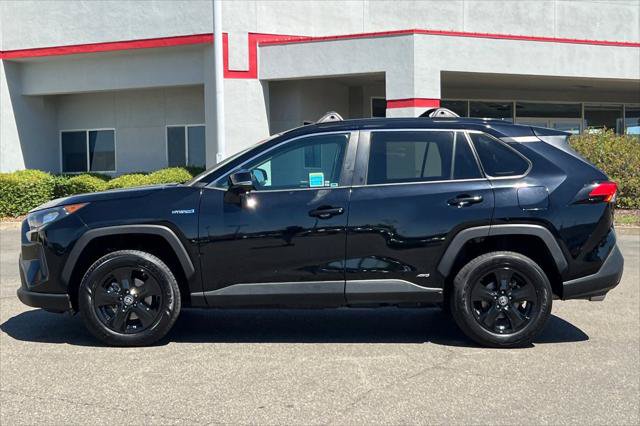 Certified 2021 Toyota RAV4 LE AWD/4WD image 9
