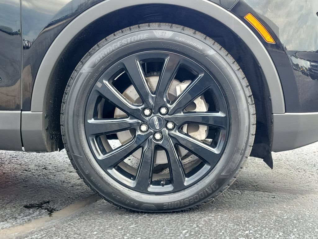 Certified 2023 Lincoln Nautilus Reserve AWD/4WD image 9