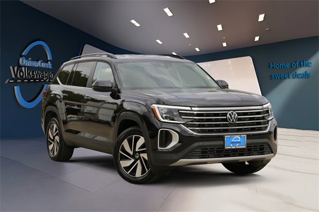 Used 2025 Volkswagen Atlas SE