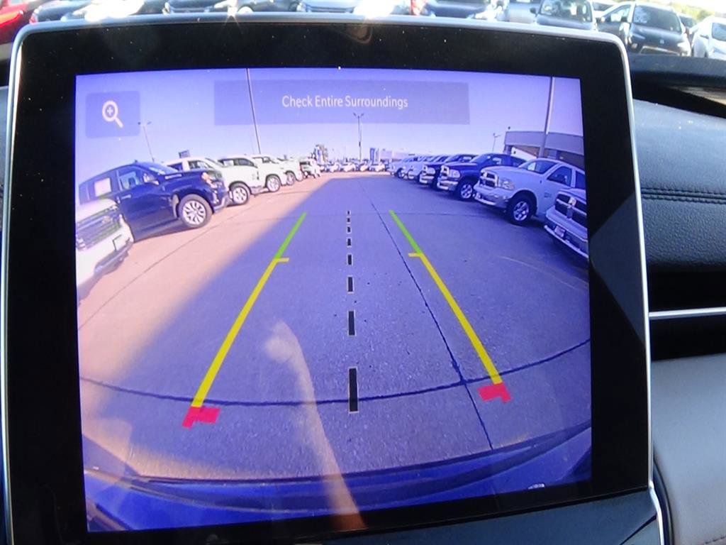 Used 2024 Jeep Compass Limited w/ Sun and Sound Group image 32