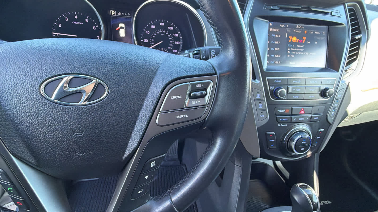 Used 2017 Hyundai Santa Fe Limited image 20