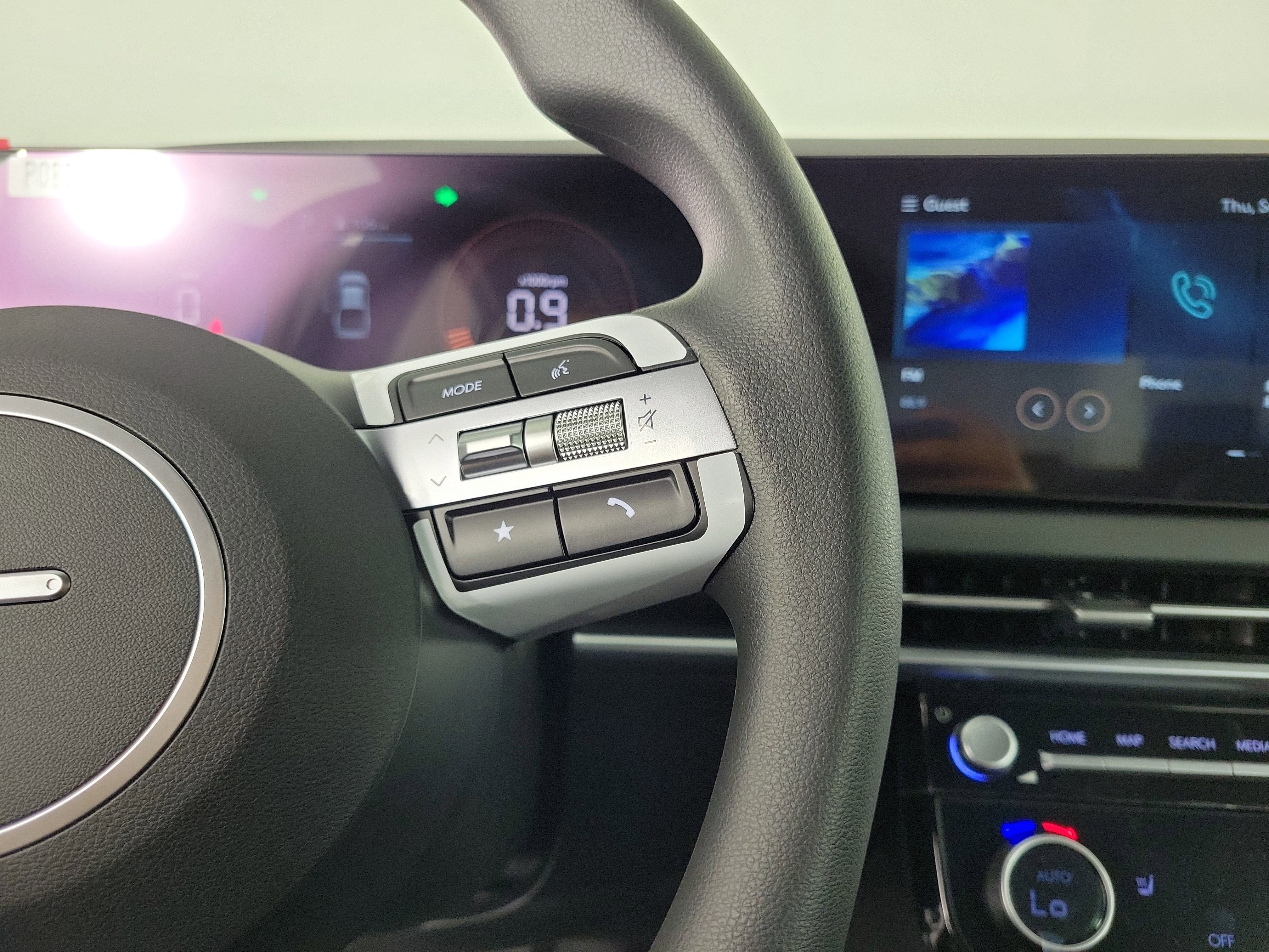 New 2025 Hyundai Santa Cruz SEL image 21