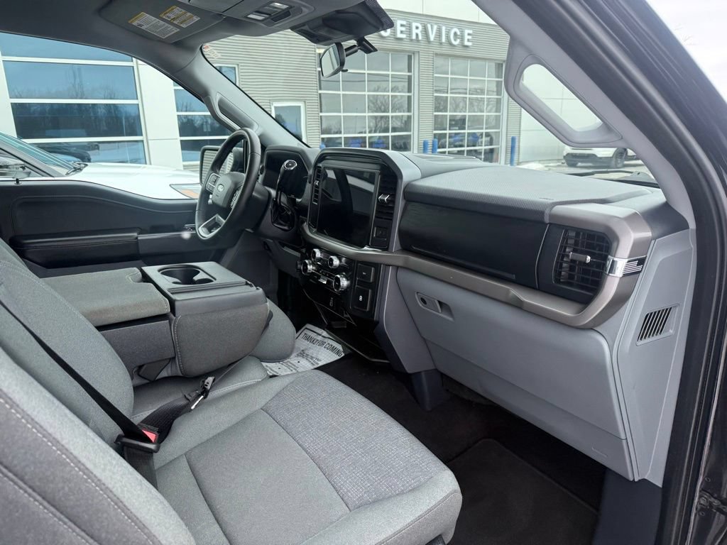 Used 2025 Ford F150 XLT w/ Equipment Group 301A Standard AWD/4WD image 14