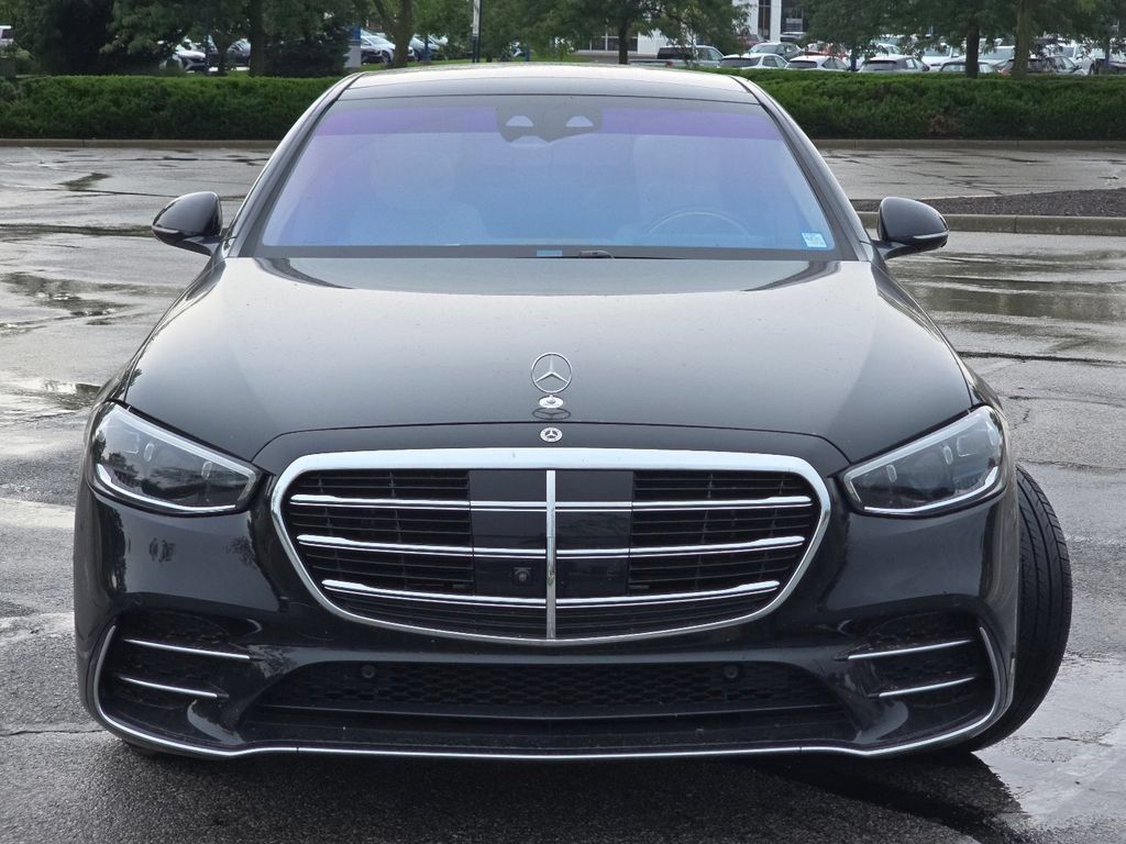 Certified 2024 Mercedes-Benz S 580e 4MATIC Sedan image 11
