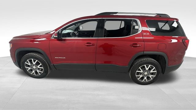 Used 2023 GMC Acadia SLE w/ Driver Convenience Package image 6
