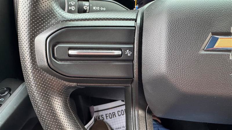 Used 2023 Chevrolet Colorado W/T RWD image 35