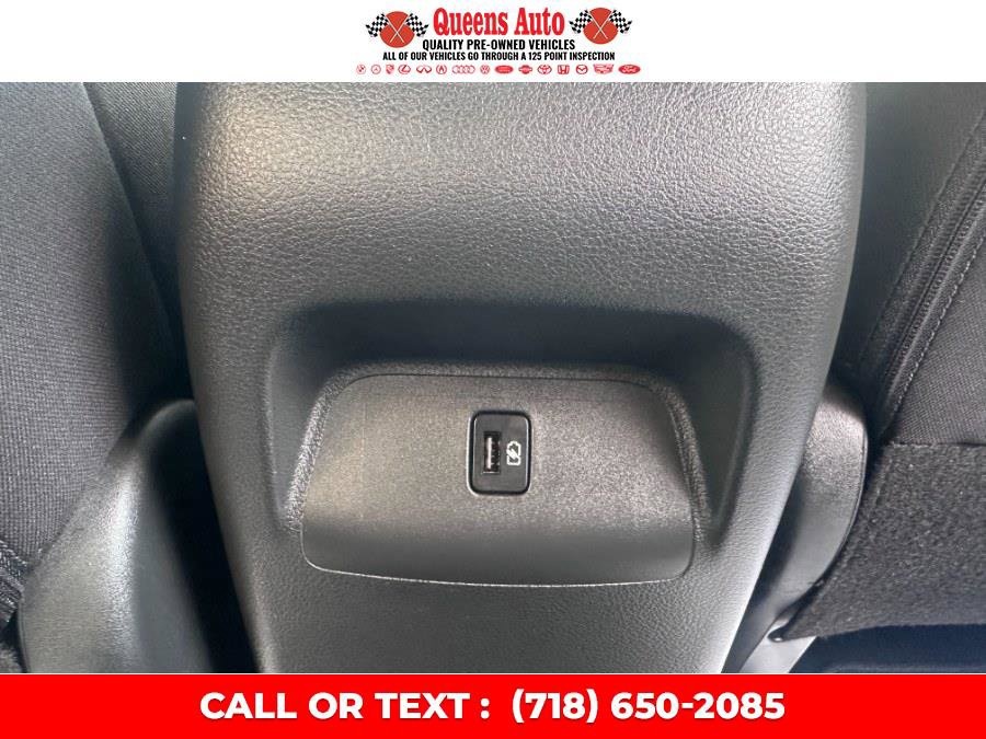 Used 2024 Nissan Sentra SV image 15