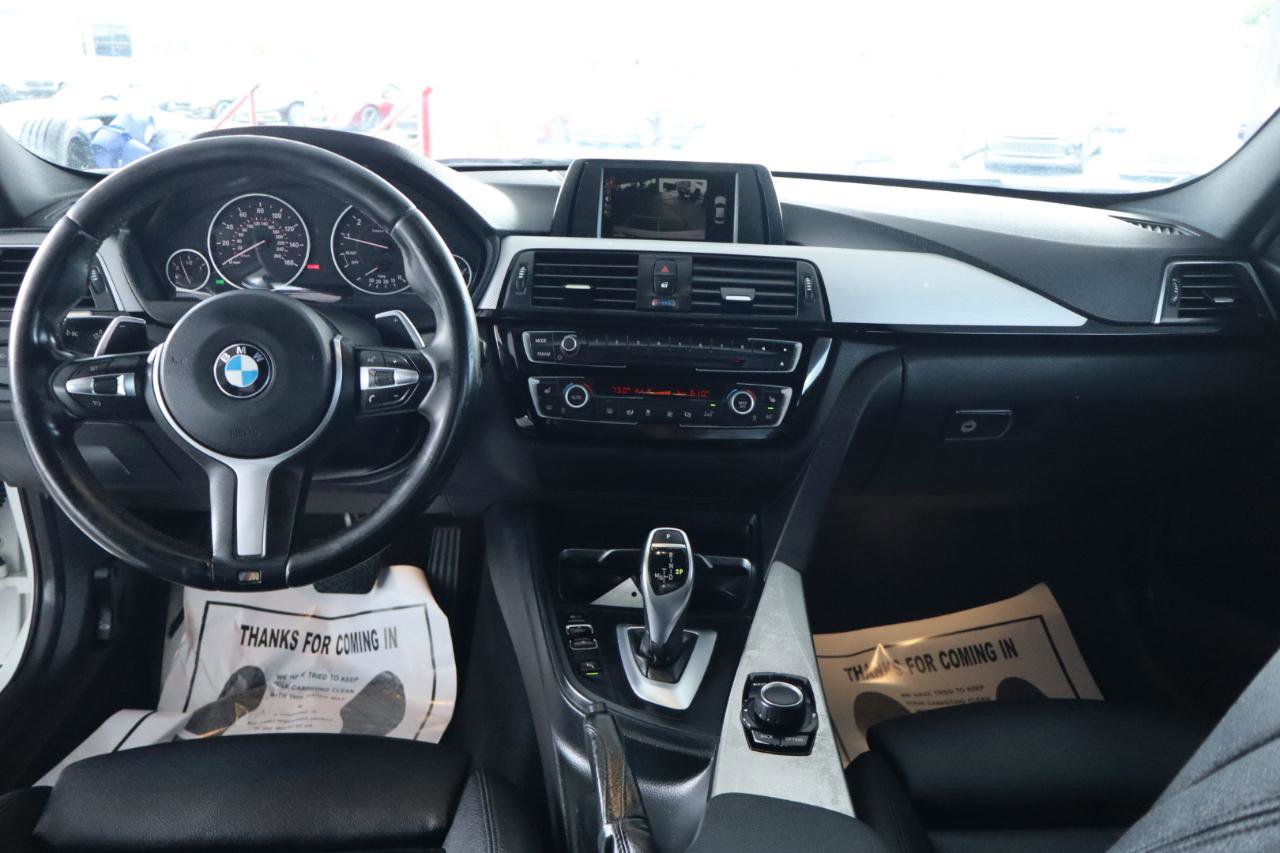 Used 2017 BMW 330i xDrive Sedan AWD/4WD image 16