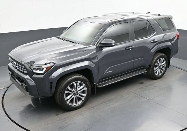 Used 2025 Toyota 4Runner Limited AWD/4WD image 45