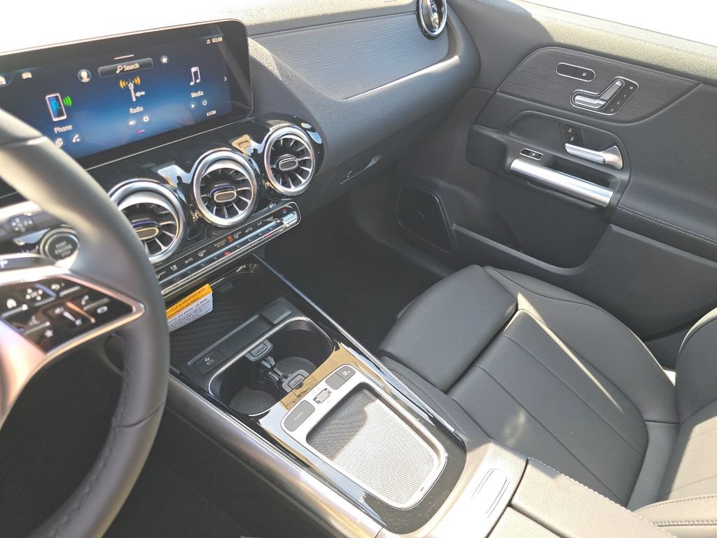 New 2026 Mercedes-Benz GLA 250 4MATIC image 28