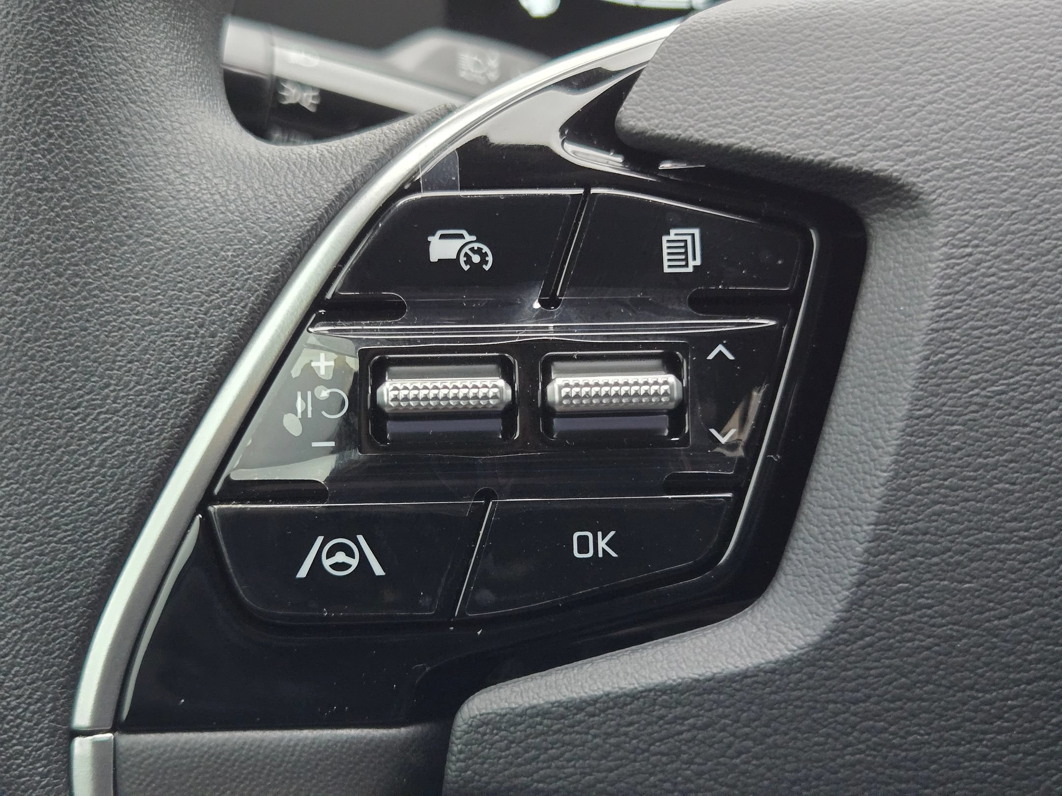 New 2026 Kia Niro LX FWD image 26