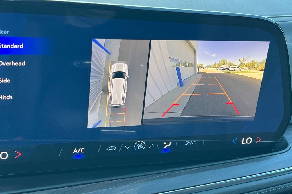 New 2026 Chevrolet Tahoe LS AWD/4WD image 17