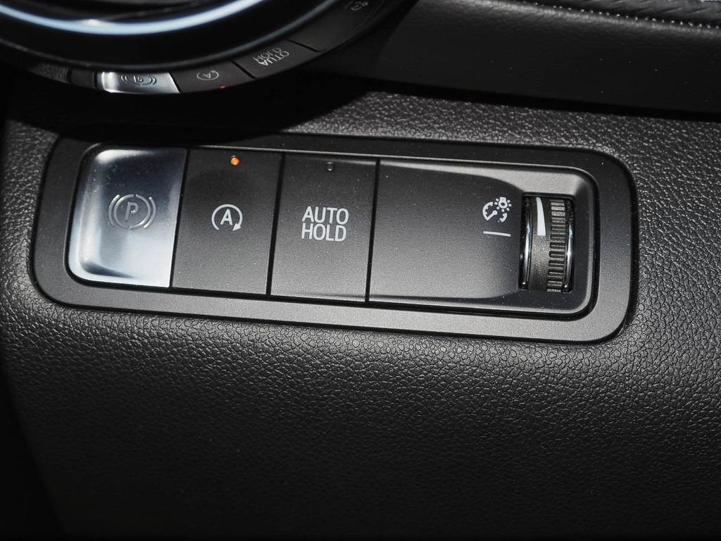Certified 2026 Chevrolet Equinox LT FWD image 25