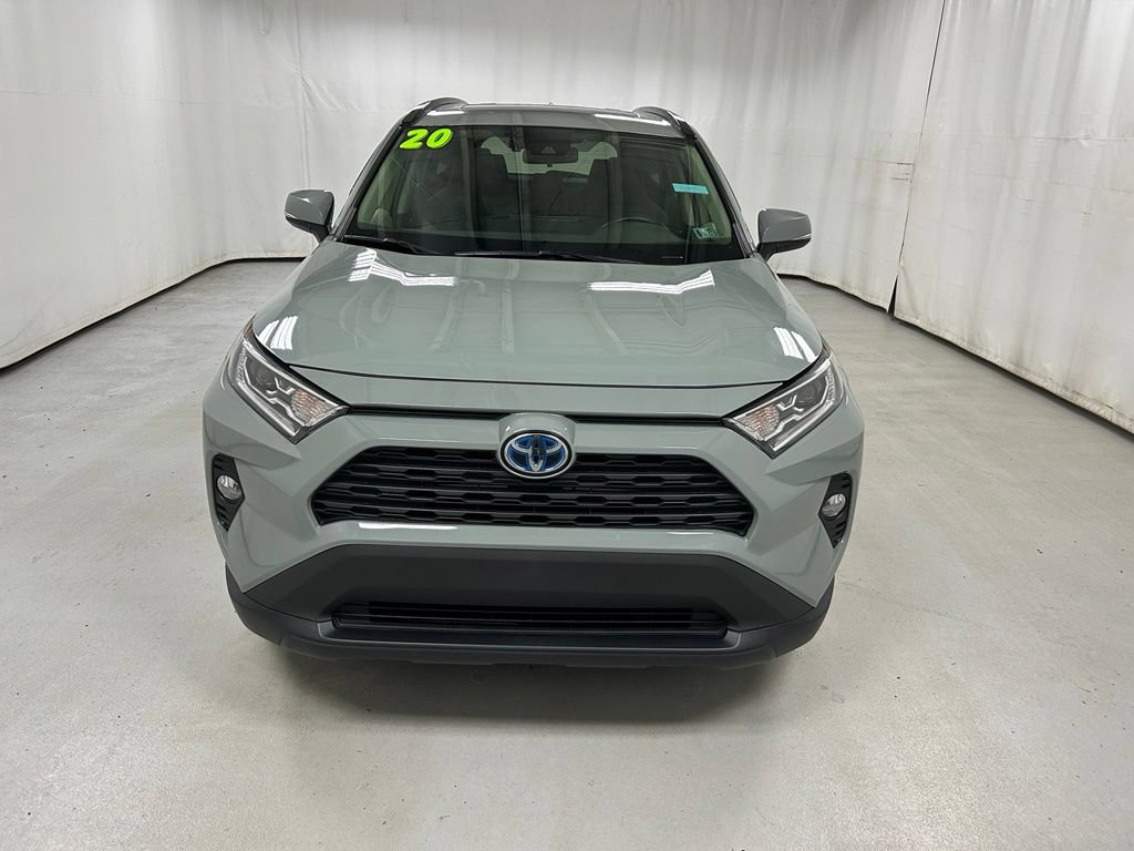 Certified 2020 Toyota RAV4 XLE w/ Convenience Package AWD/4WD image 3