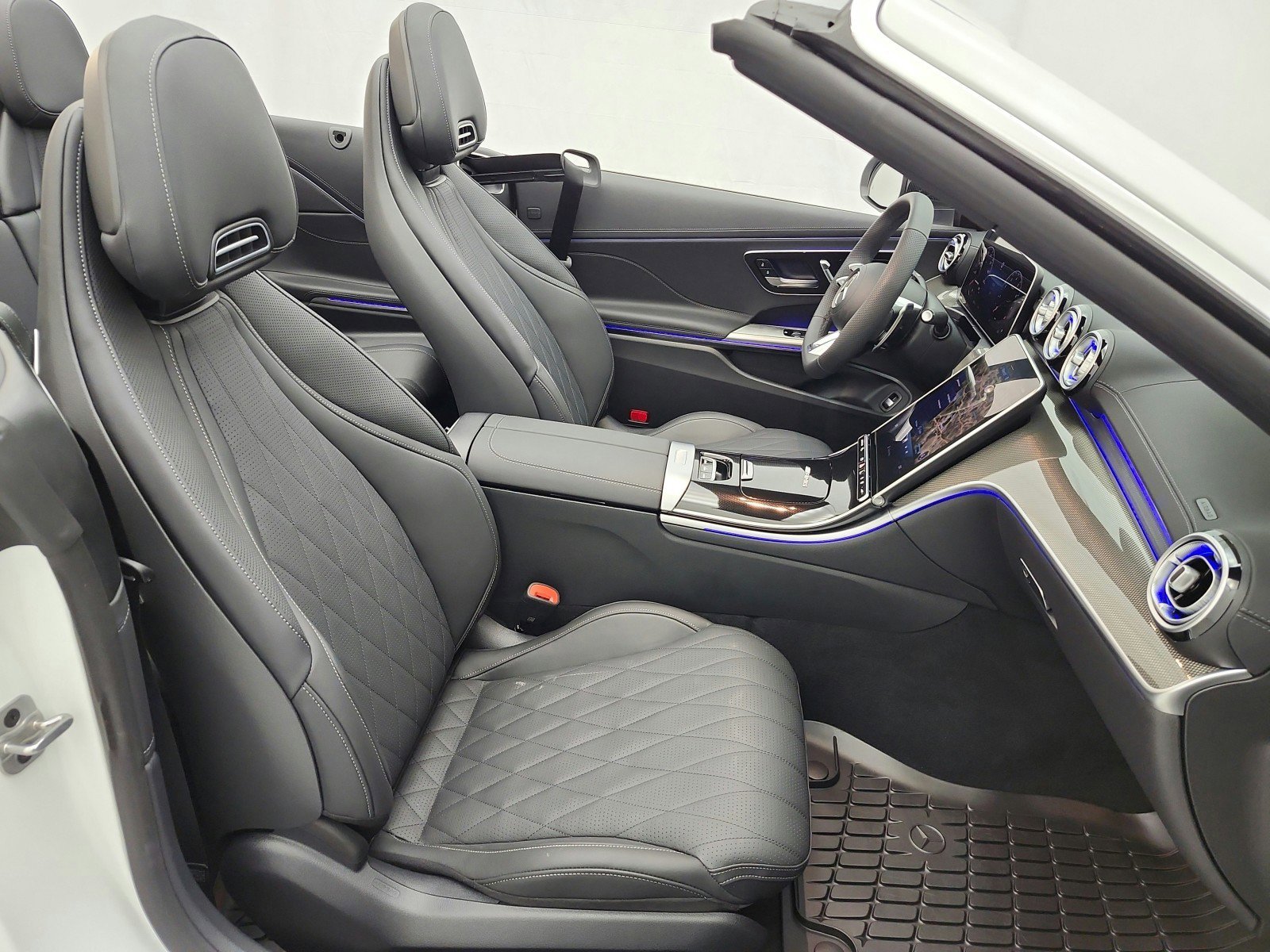 New 2026 Mercedes-Benz CLE 53 AMG 4MATIC Cabriolet image 15