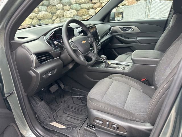 Used 2023 Chevrolet Traverse LT image 12