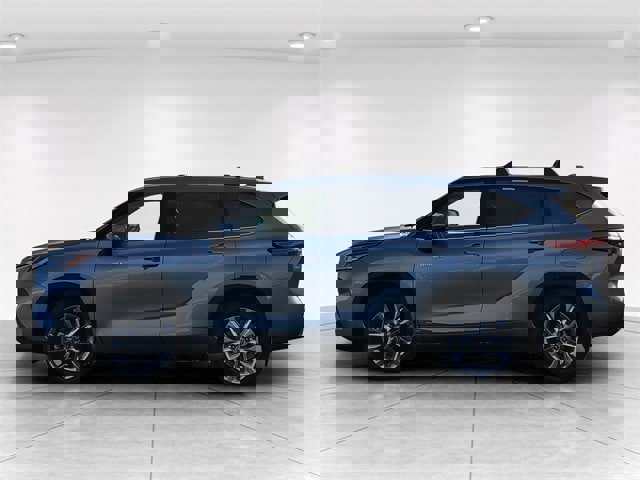 Used 2021 Toyota Highlander Limited image 7