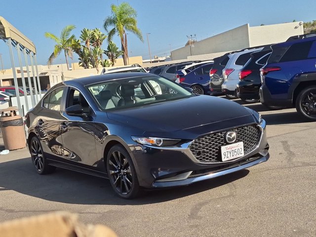 Used 2024 MAZDA MAZDA3 s FWD image 3
