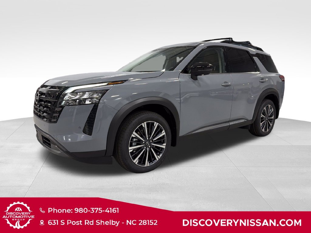 New 2026 Nissan Pathfinder Platinum w/ Accent Package