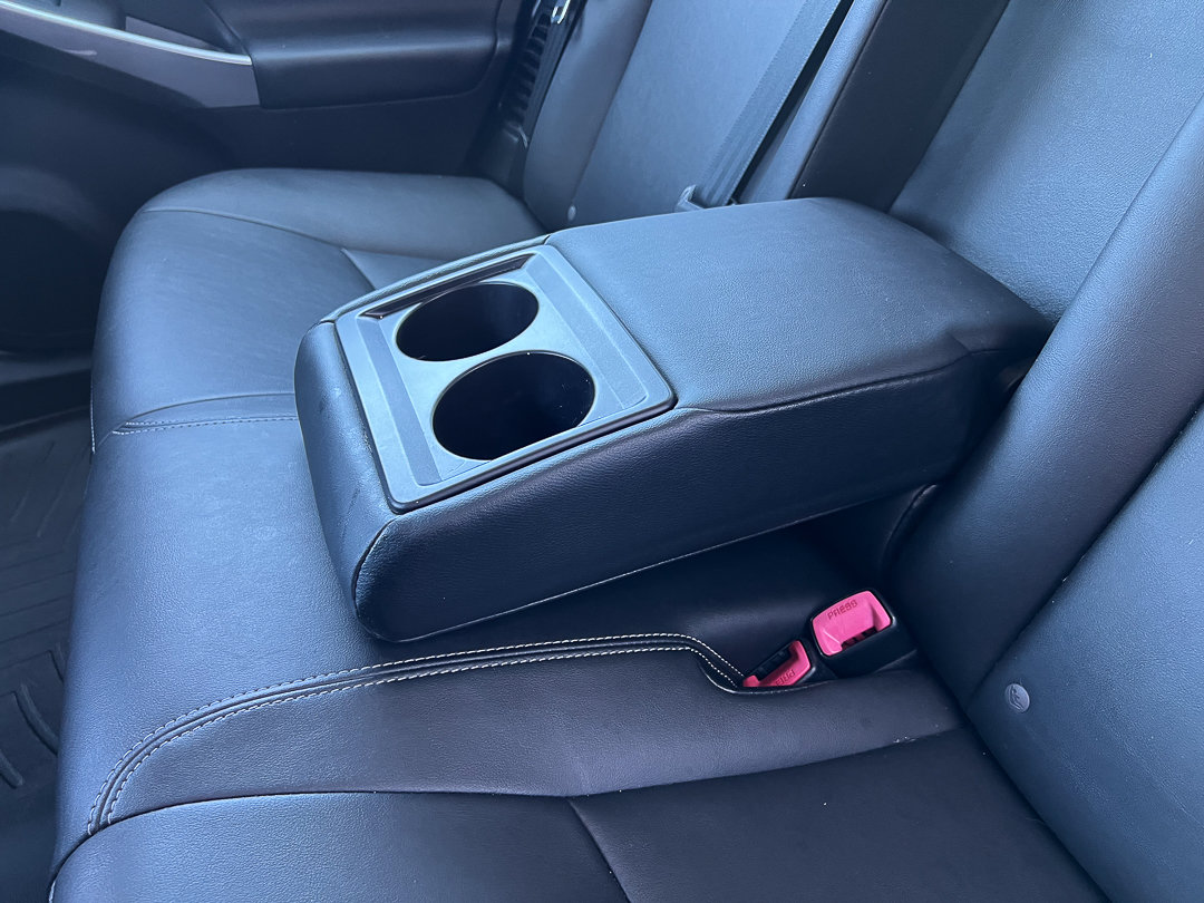 Used 2015 Toyota Prius Persona Series FWD image 23