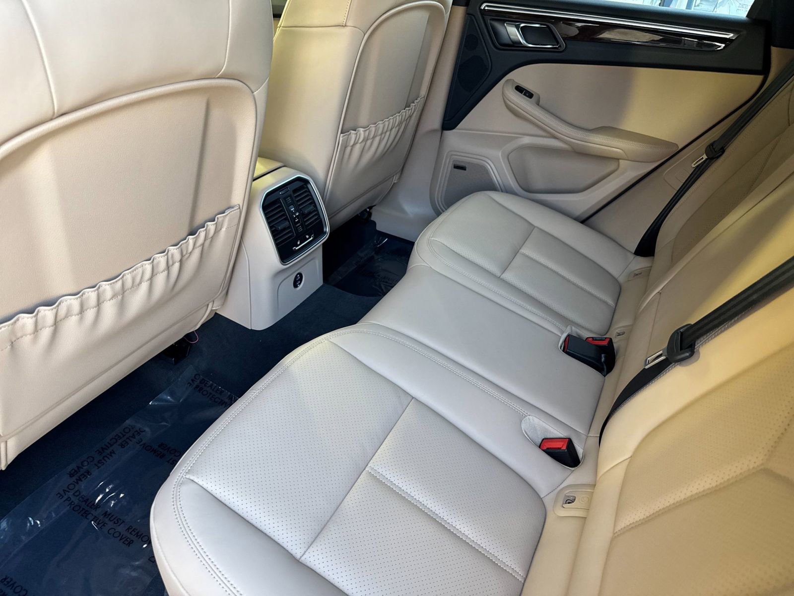 New 2026 Porsche Macan S AWD/4WD image 14