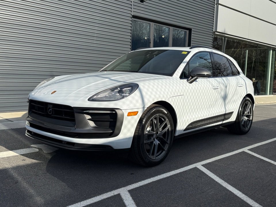 New 2026 Porsche Macan Turbo