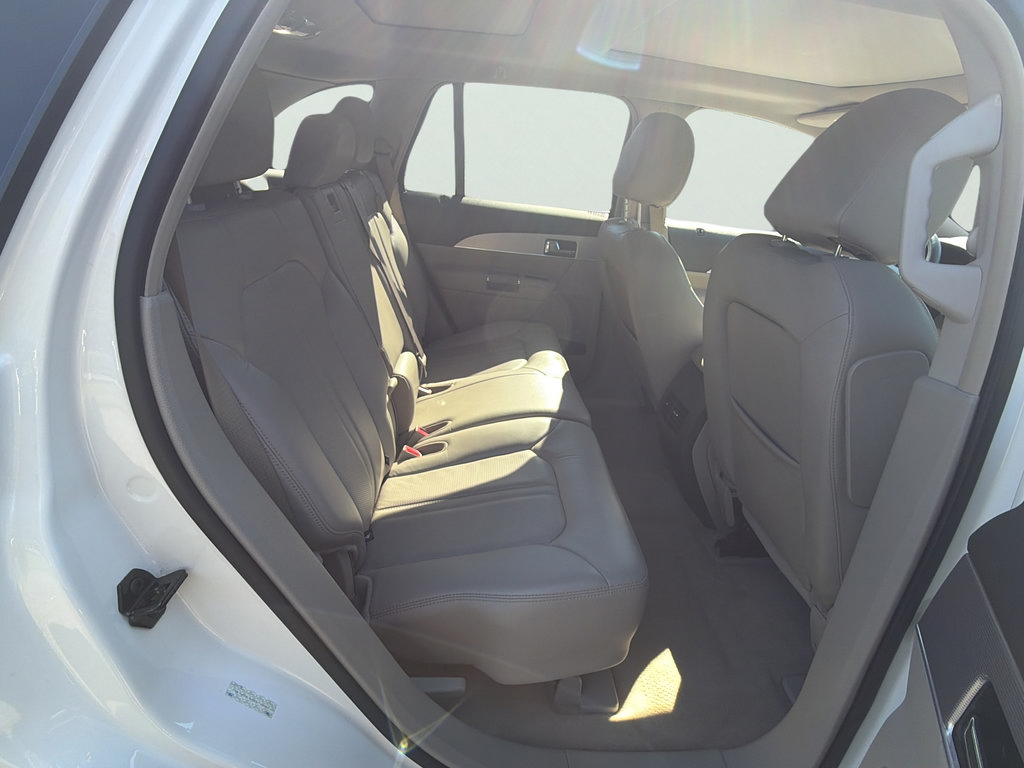 Used 2013 Lincoln MKX AWD image 15