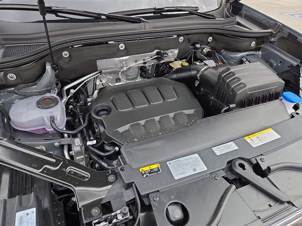 New 2025 Volkswagen Atlas Cross Sport SEL Premium R-Line image 13