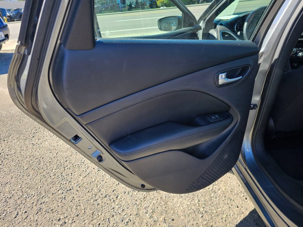 Used 2013 Dodge Dart Limited FWD image 19