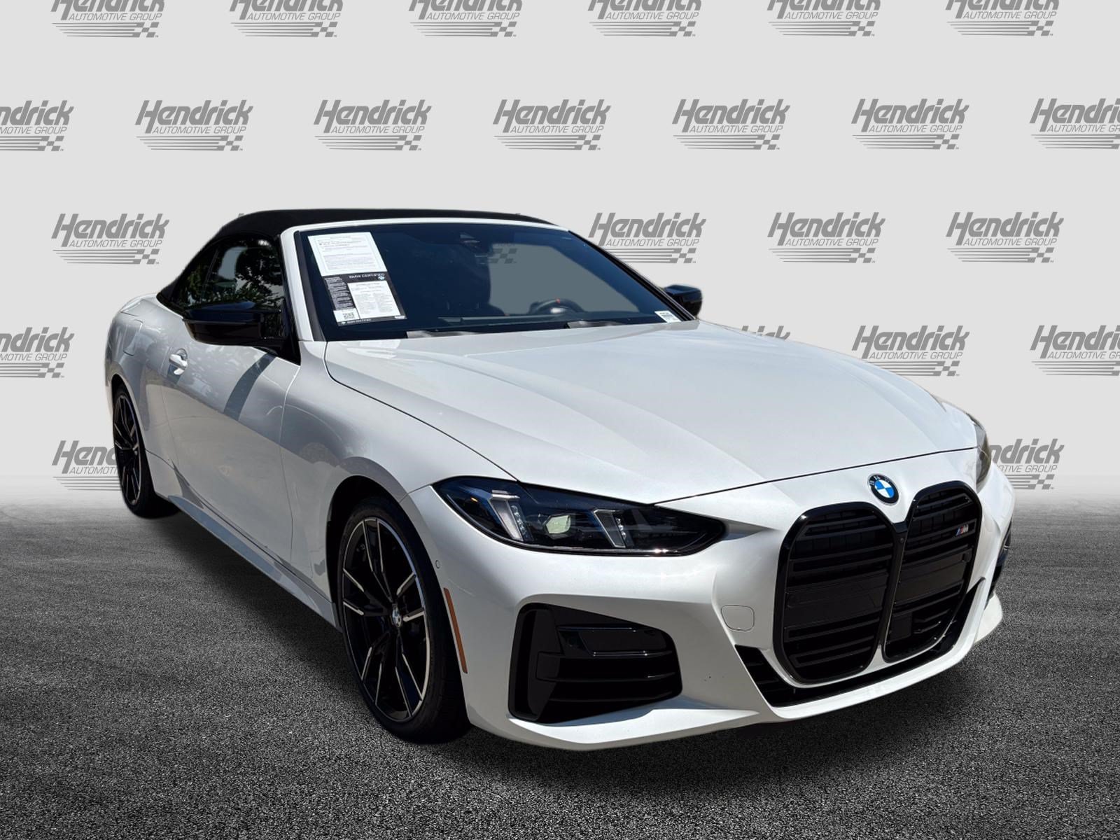 Certified 2026 BMW M440i Convertible RWD image 2