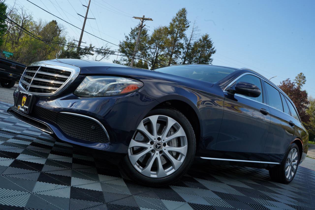 Used 2019 Mercedes-Benz E 450 4MATIC Wagon w/ Premium Package image 93