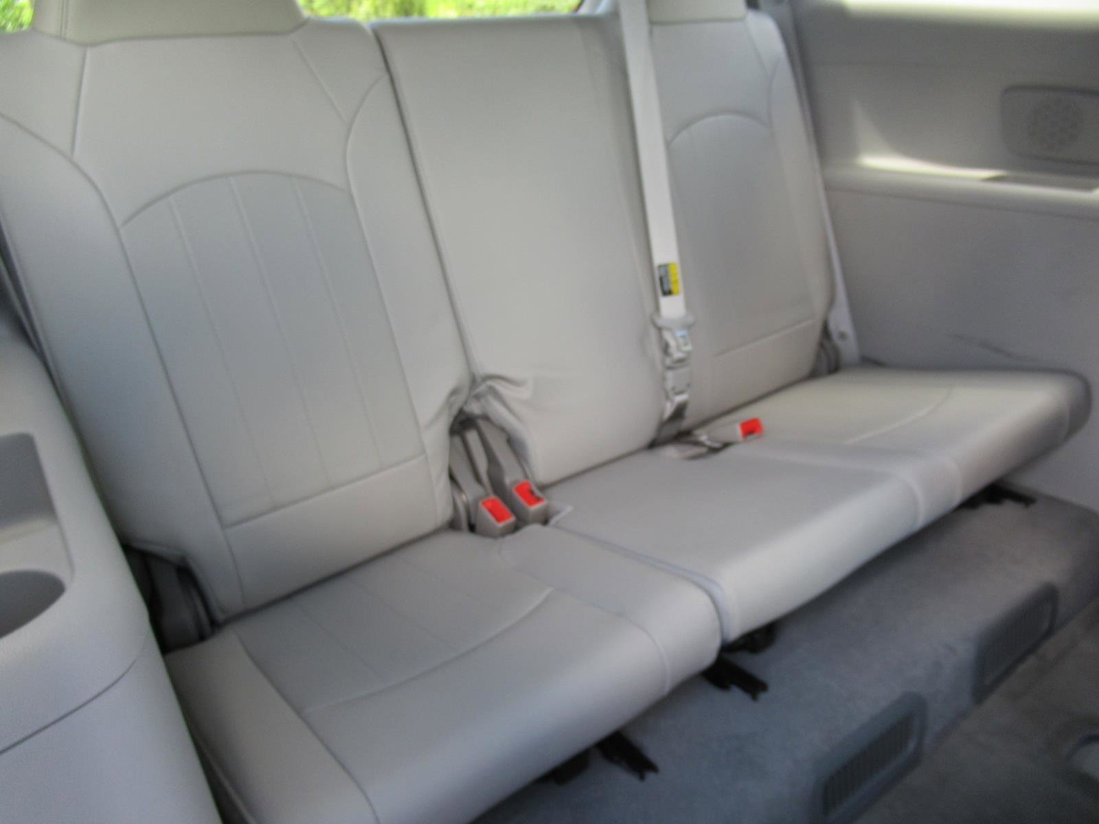 Used 2016 Buick Enclave Leather FWD image 34
