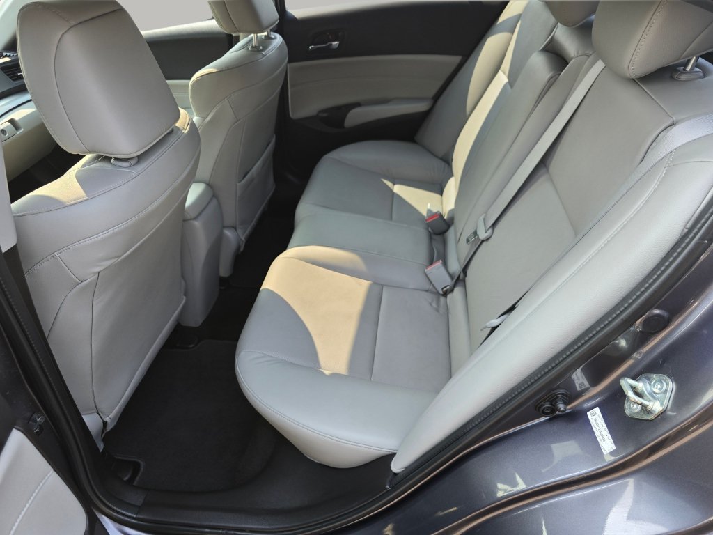 Used 2018 Acura ILX w/ Premium Package FWD image 46