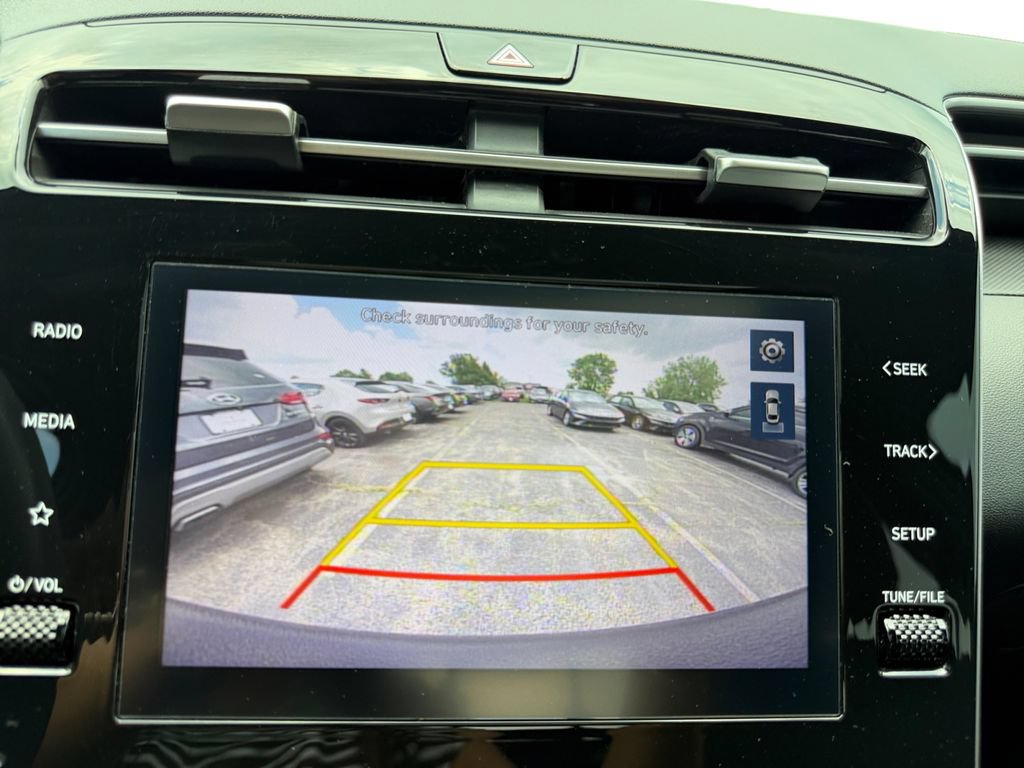 Used 2022 Hyundai Santa Cruz SEL w/ Activity Package FWD image 18